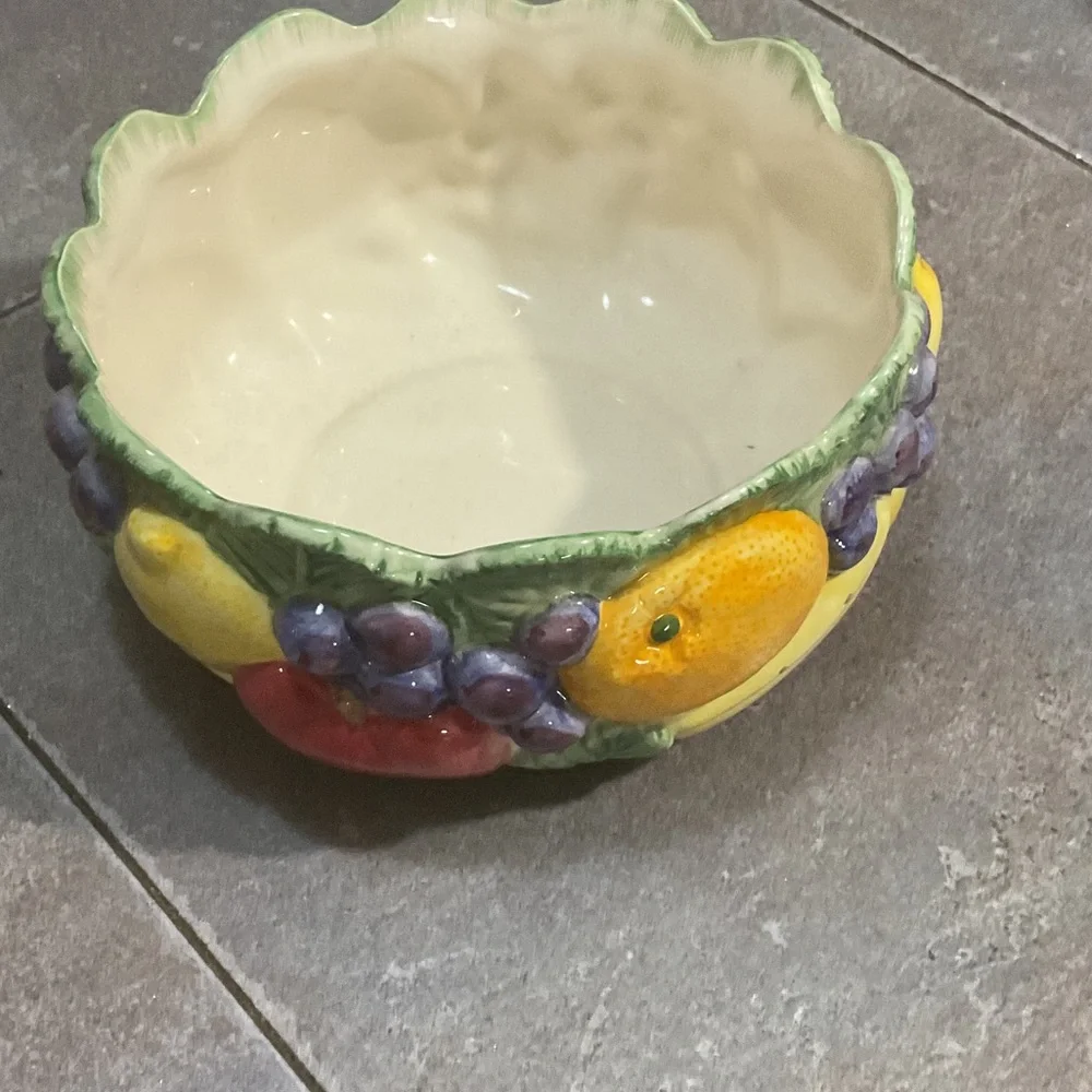 Fitz and Floyd Multicolor Fruit Bowl